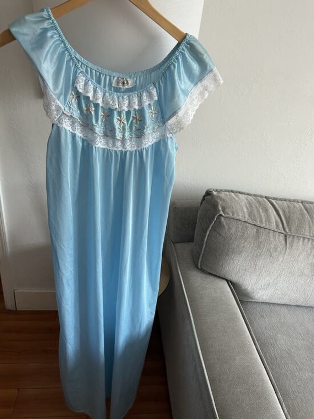 Vtg Y2K Sleep Gown Turquoise Blue S/M Lace Off The Shoulder